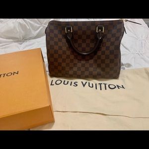 Louis Vuitton Speedy 30